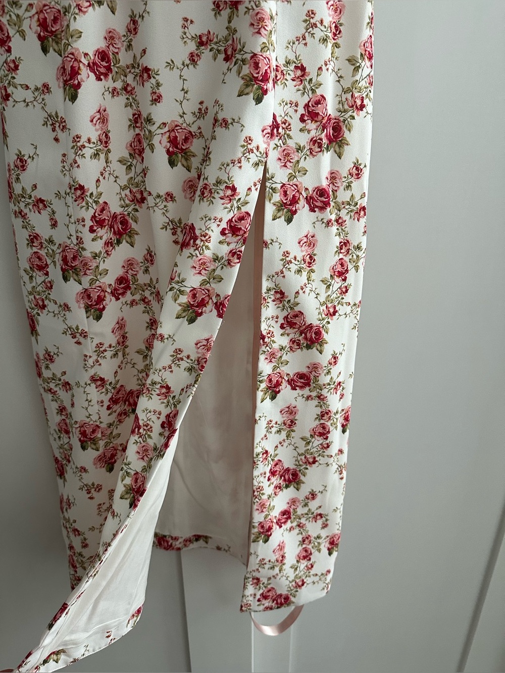 House of CB White Floral Midi Dress with Pink Roses - Picture 5 of 11